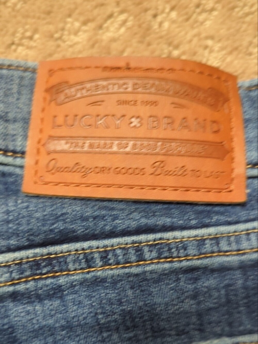 Lucky Brand Skinny Jeans - Picture 6 of 6